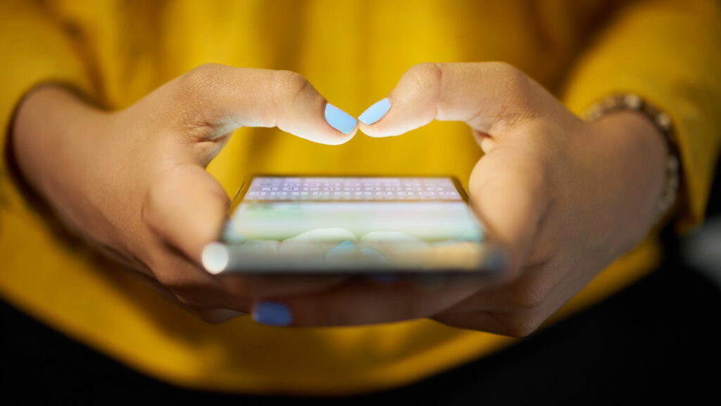 Uma nova ameaça digital tem preocupado usuários de celular