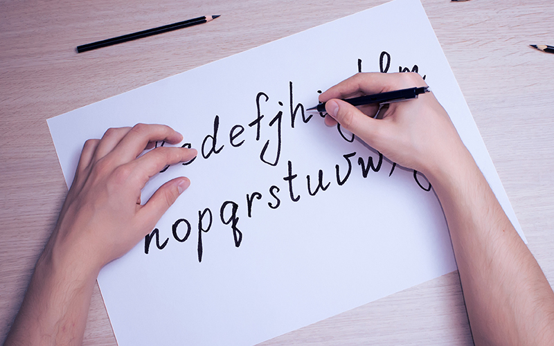 Quer ficar mais inteligente? Volte a usar papel e caneta