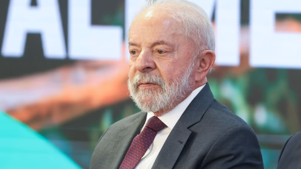 Lula assina projeto de lei antifacção e texto será enviado ao Congresso