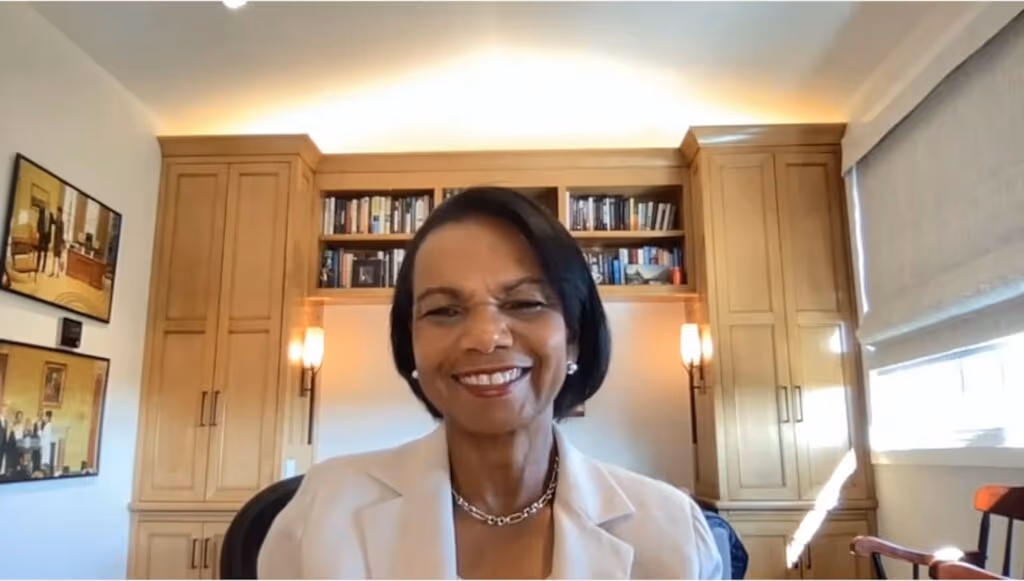 “Palestinos precisam mudar o que ensinam aos filhos”, diz Condoleezza Rice