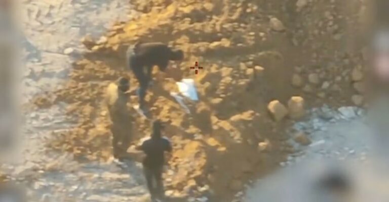 Israel diz que Hamas encenou descoberta de refém morto para enganar opinião pública