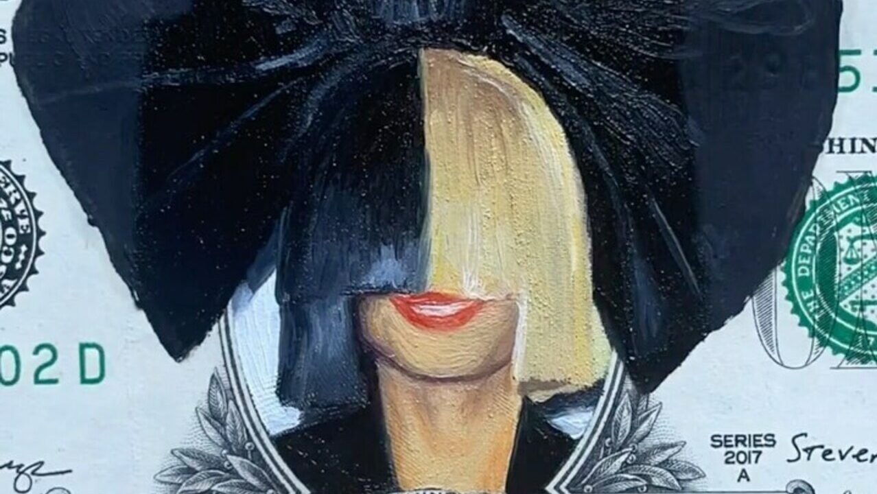 Sia enfrenta batalha explosiva; ex-marido exige fortuna mensal