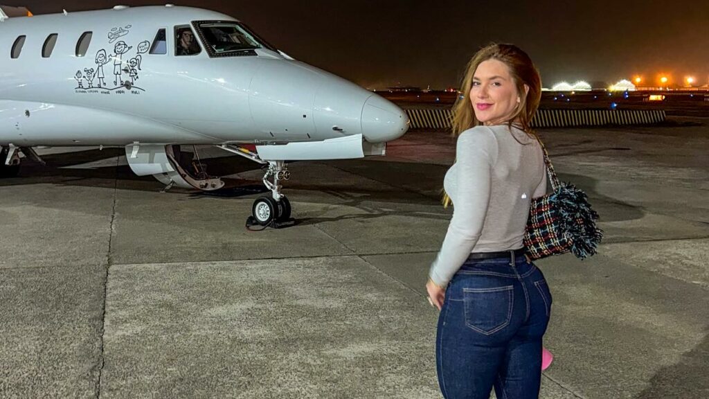 Virginia Fonseca surge no closet de Vinicius Jr em Madri