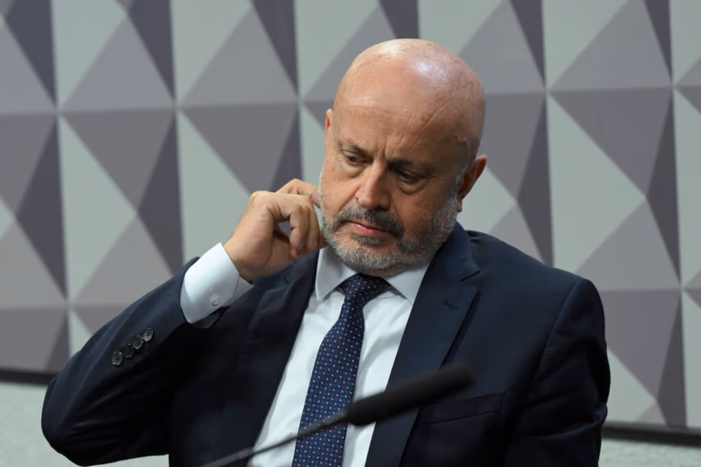 Fux nega pedido para suspender quebras de sigilo do “Careca do INSS”
