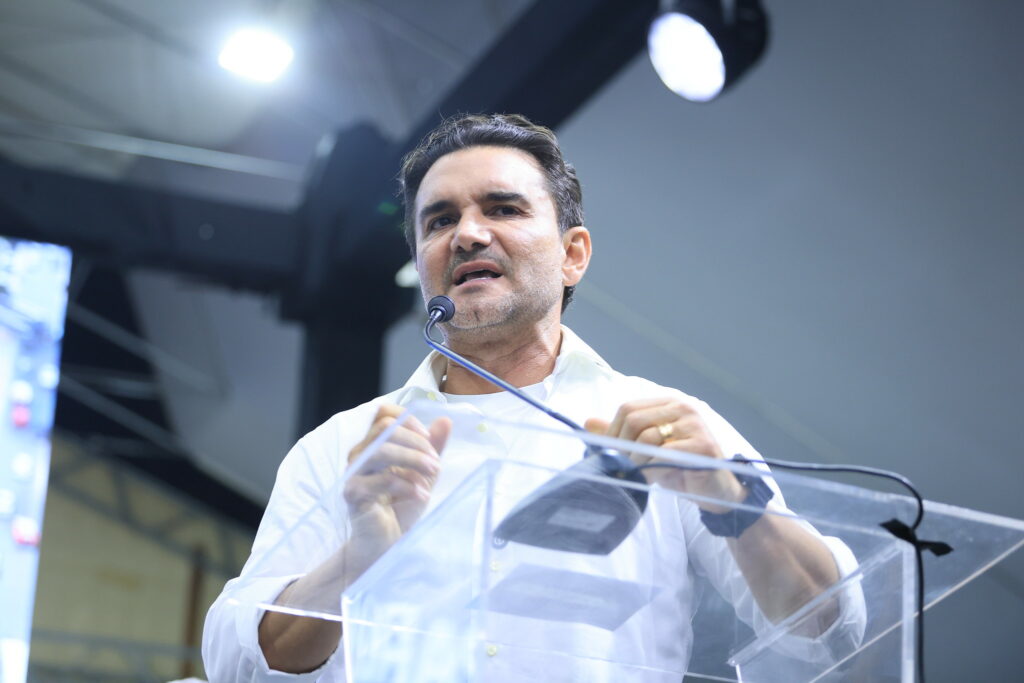 Só mais 72 horas para Sabino no Ministério do Turismo?