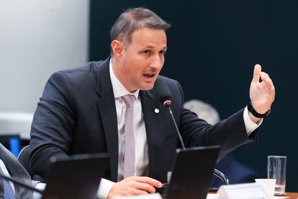 Escolha de Derrite para relatar PL Antifacção irrita governo Lula