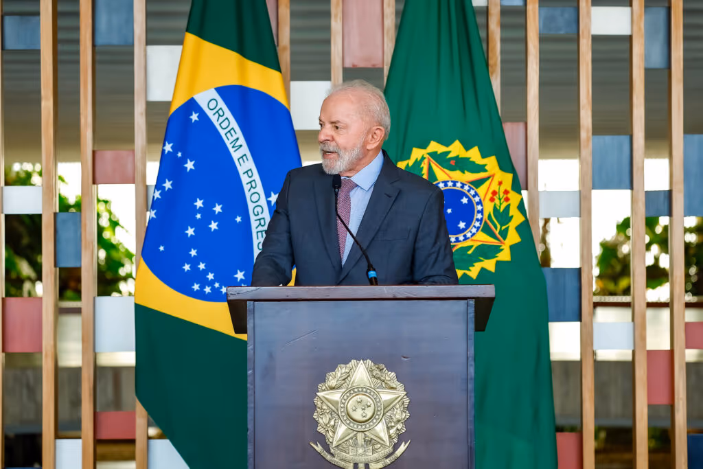 Deputado pede convocação de ministros por fala de Lula sobre traficantes