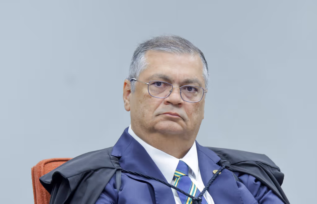Emendas de estados devem seguir regras de verbas federais, decide Dino