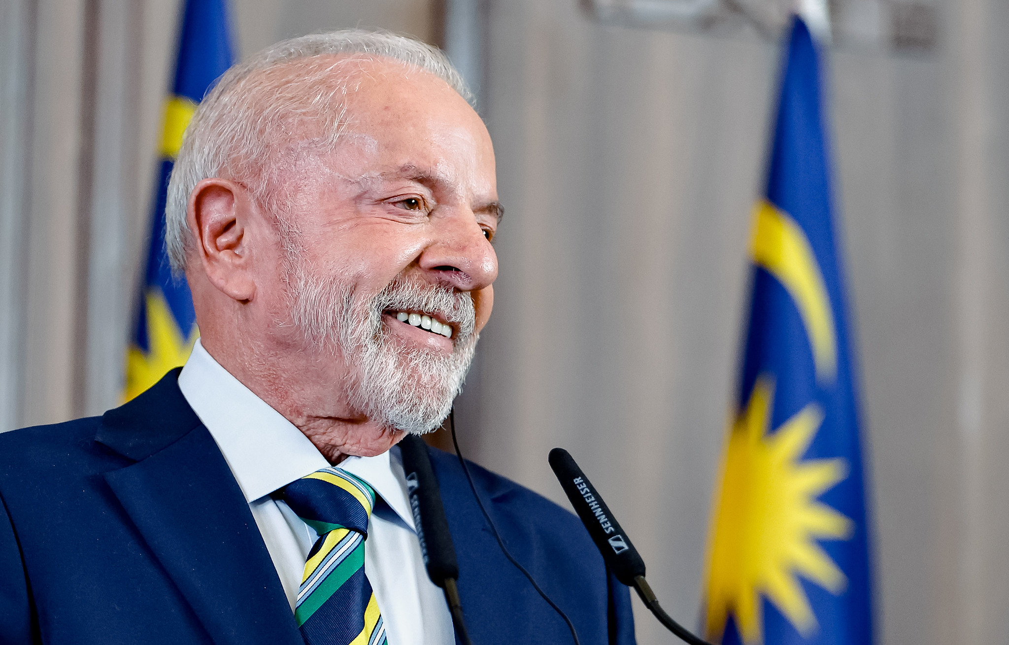 Lula tenta organizar discurso sobre combate ao crime