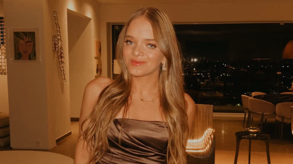 Rafaella Justus atrai atenção e revela dilema