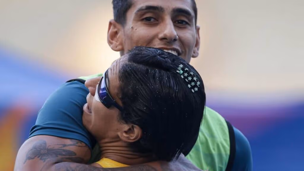 Medalhista de ouro abandona as pistas e entra para o paraciclismo