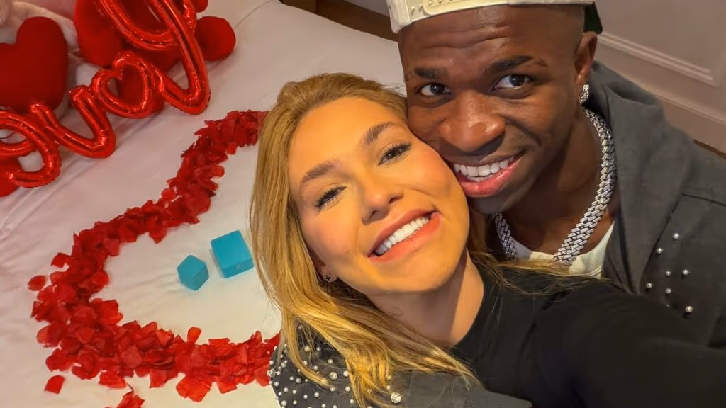 Vinicius Júnior e Virginia Fonseca assumem relacionamento