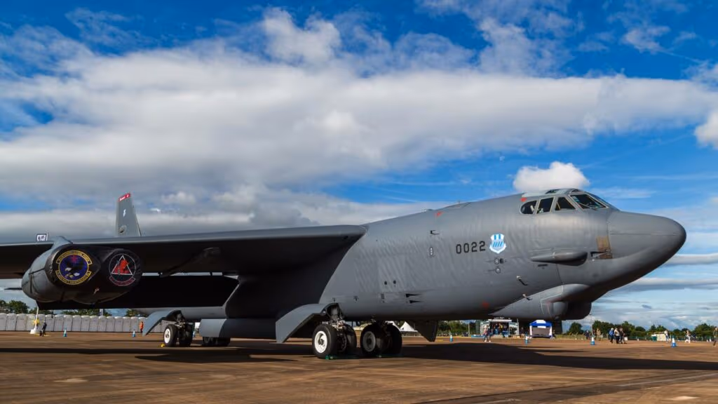 B-52 Stratofortress: O incrível superavião do exército dos EUA volta a ação