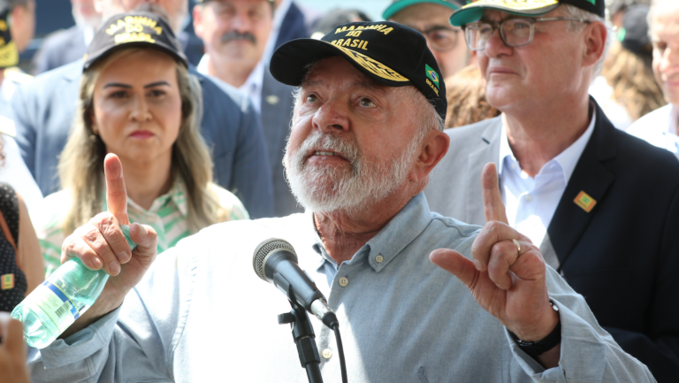 Não é Lula que se navega