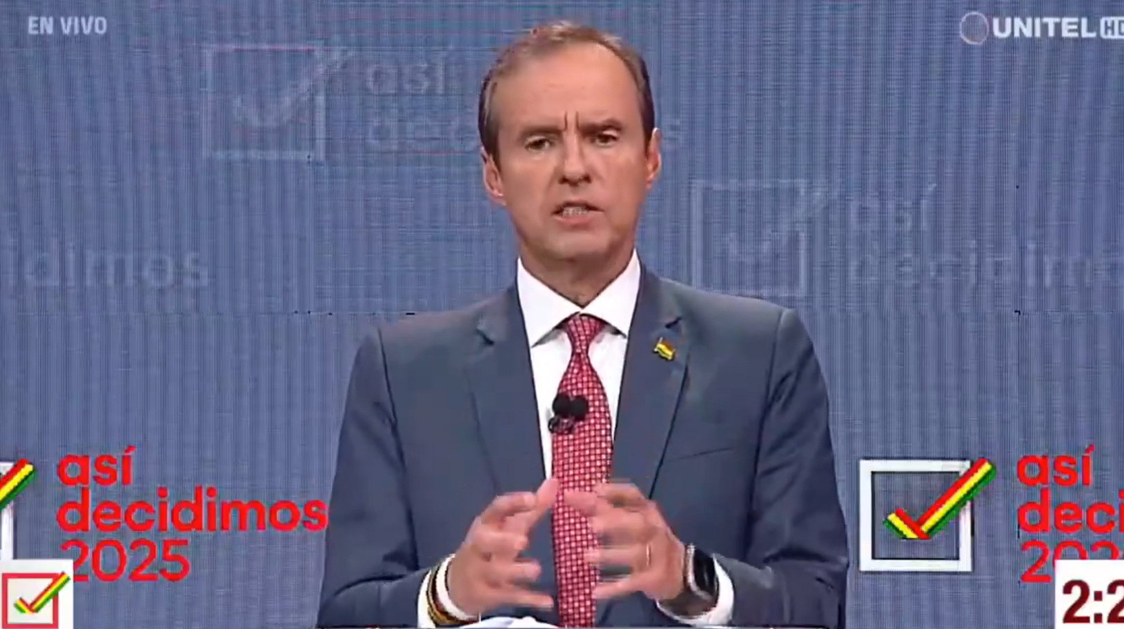 Crusoé: Bolívia realiza eleição sem gasolina
