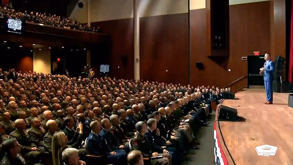 Crusoé: Padrões, demissões e poder: o redesenho militar de Washington