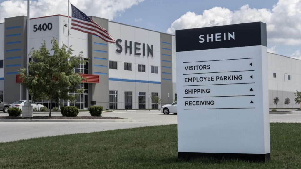 Chegada da Shein em loja de departamento provoca protestos dos trabalhadores