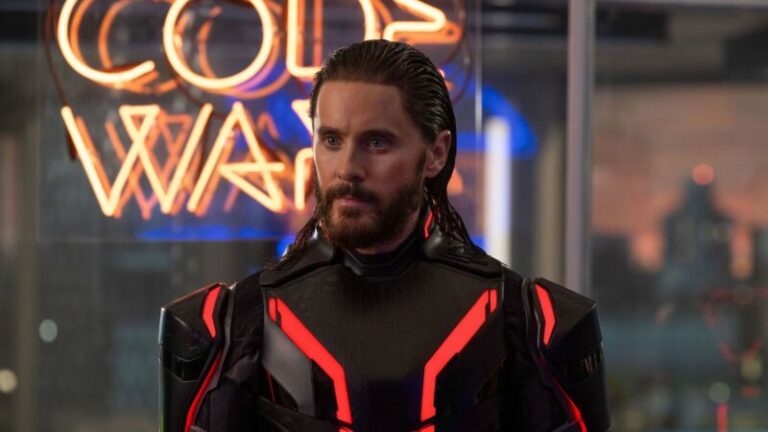 Do Oscar ao fiasco: a queda de Jared Leto