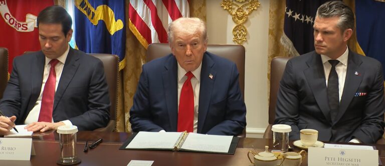Trump ameaça “matar” Hamas se execuções em Gaza continuarem