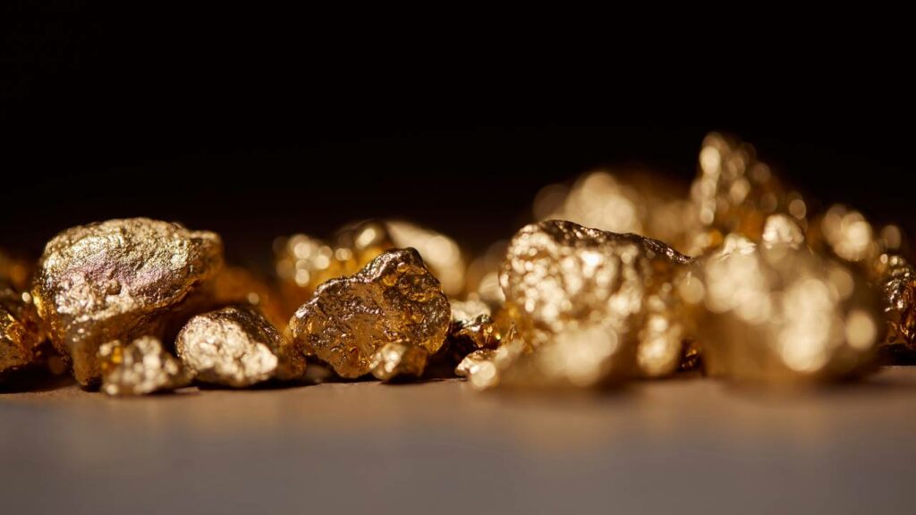 O lixo que você joga fora tem mais ouro que minas reais