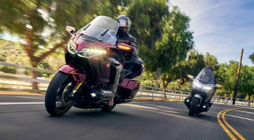 Com 6 cilindros e câmbio DCT, Gold Wing GL 1800 é puro luxo sobre duas rodas