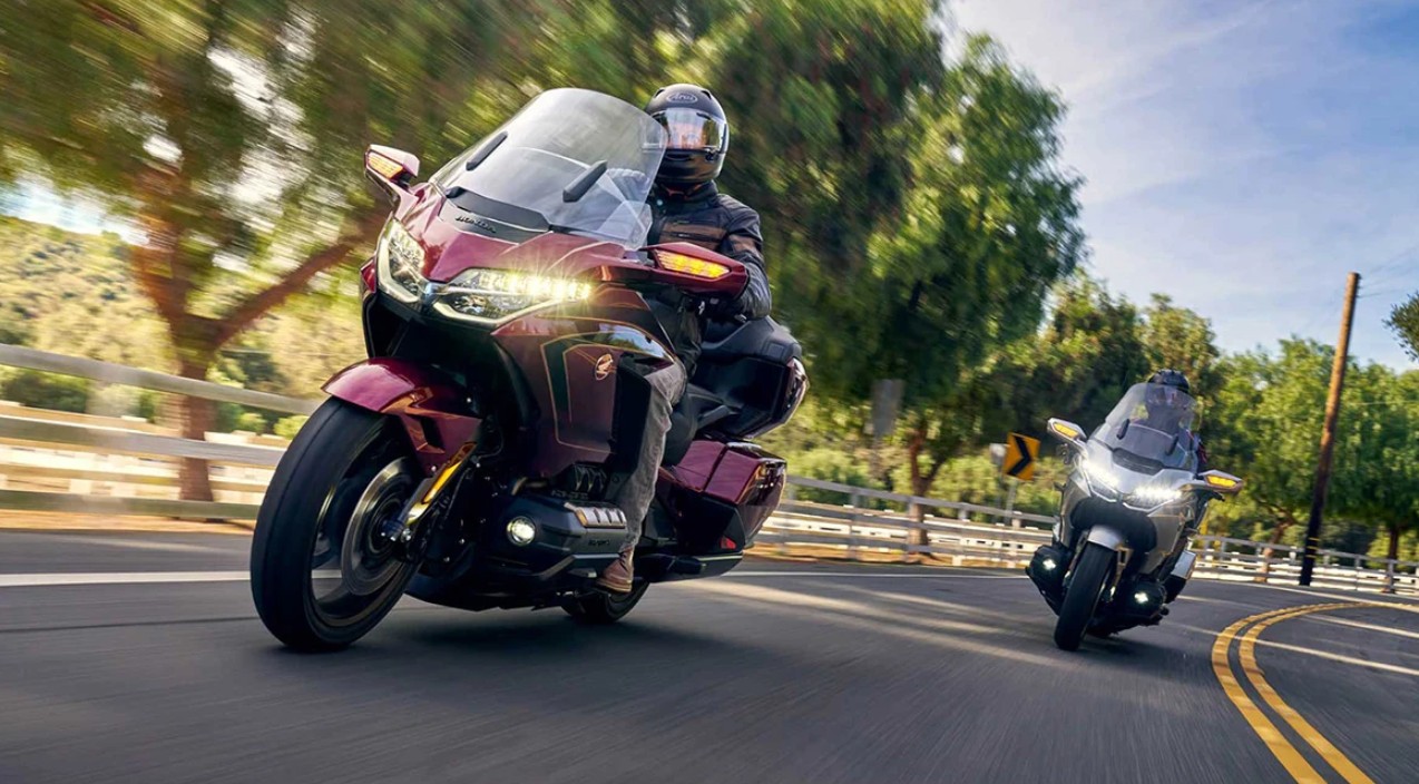 Honda lança edição especial de 50º anos da rainha das estradas