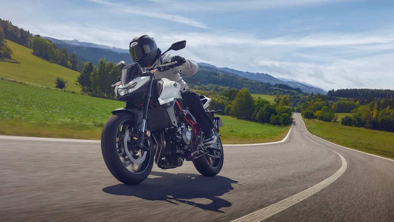 Honda finalmente ressuscita Hornet de volta ao mercado e alegra motociclistas