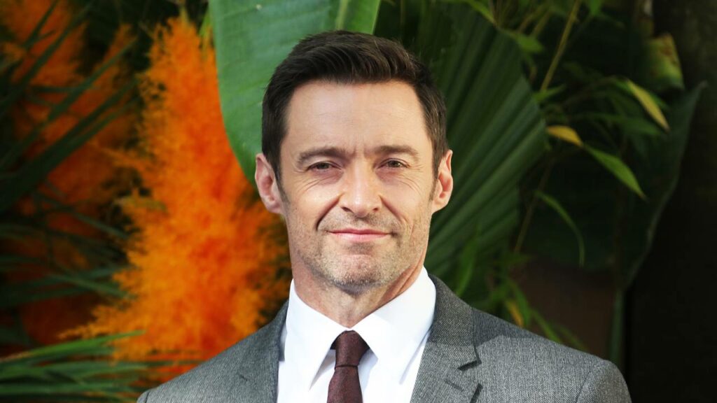 Hugh Jackman assume novo relacionamento com Sutton Foster