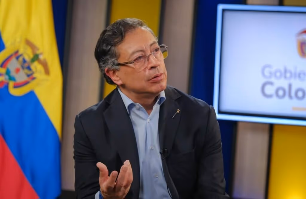 Presidente da Colômbia se diz censurado pela oposição