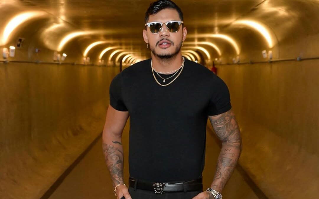 “Evoluindo de forma satisfatória”, diz assessoria sobre rapper Hungria