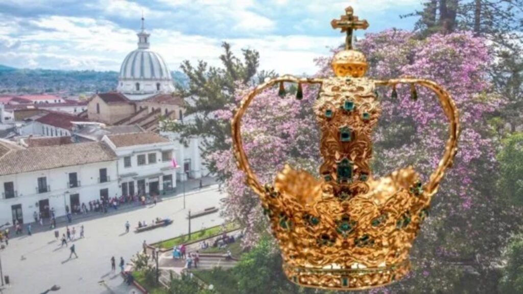 O país perdeu seu maior tesouro, uma joia com mais de dois quilos de ouro e 450 esmeraldas