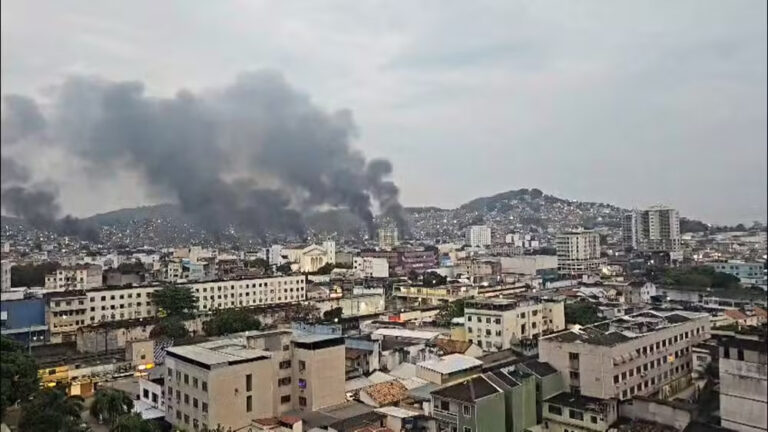 Traficantes usaram armas de guerra e drones com bombas na operação