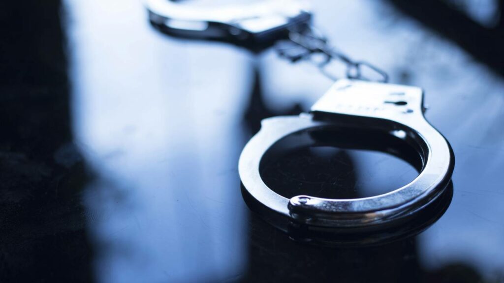 Policia prende "falso policial" por extorsão em São Paulo
