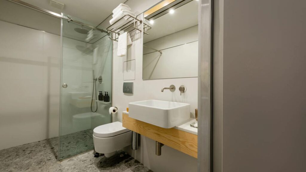 Detalhes em madeira deixam o ambiente muito mais bonito - Créditos: depositphotos.com / HayDmitriy