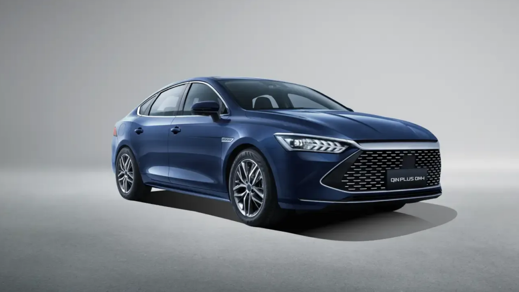 Falha grave obriga BYD a fazer recall de mais de 90 mil veículos