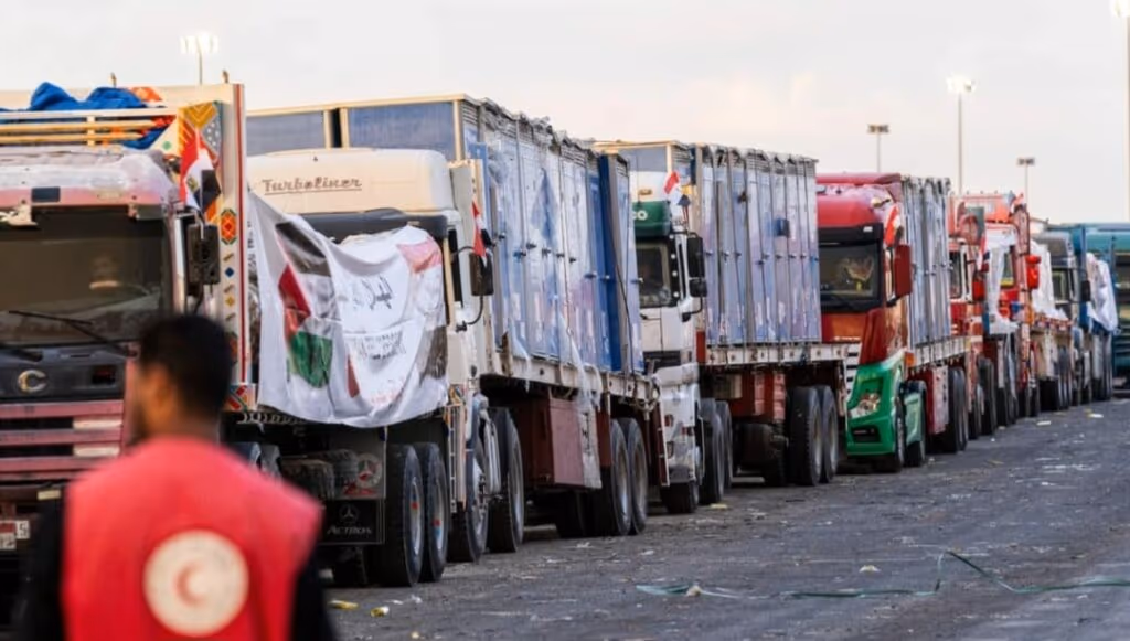 Gaza: Israel permitirá entrada de 600 caminhões de ajuda pela passagem de Rafah