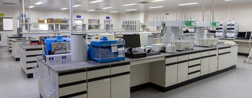 Butantan assume gestão de laboratório para ampliar produção farmacêutica