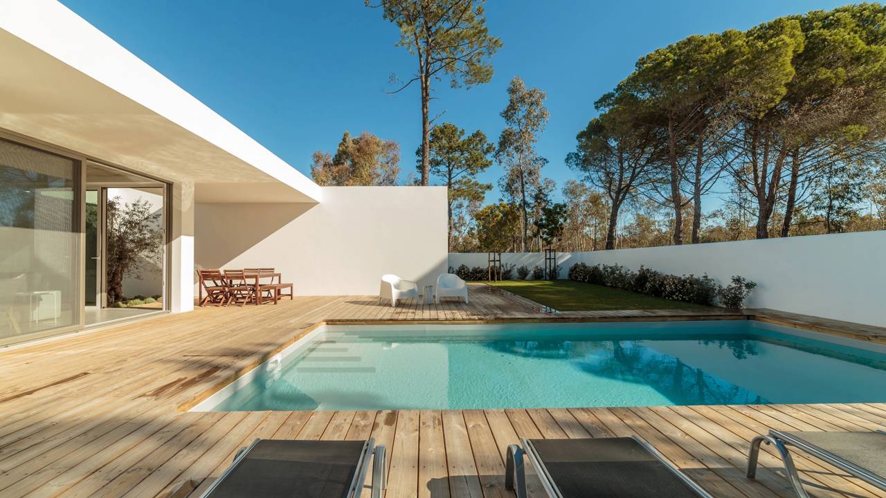 Quanto custa construir casa de 110 m2 com piscina em 2025?