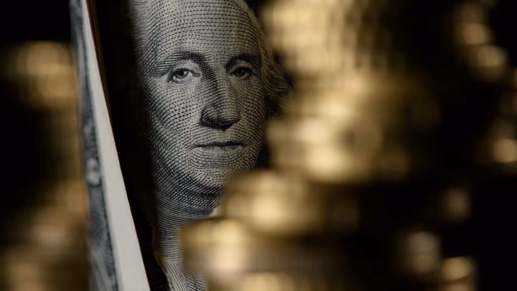 Quanto custa o dólar hoje, 25/10? Cotação estável marca o fim da semana no mercado financeiro