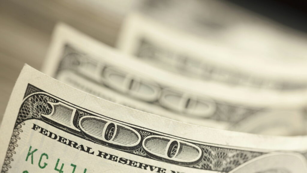 Quanto custa o dólar hoje, 05/10? Veja cotação e entenda os fatores que influenciam o câmbio