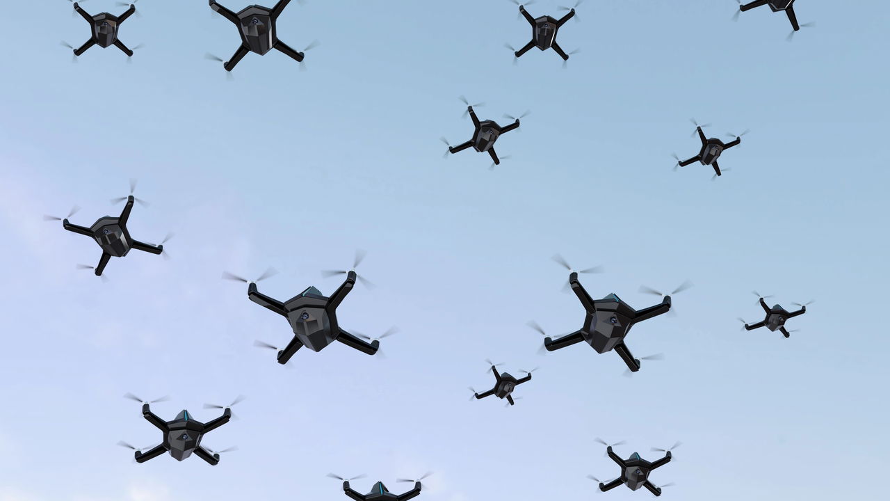 Suécia testa enxame de drones e marca nova era na defesa mundial
