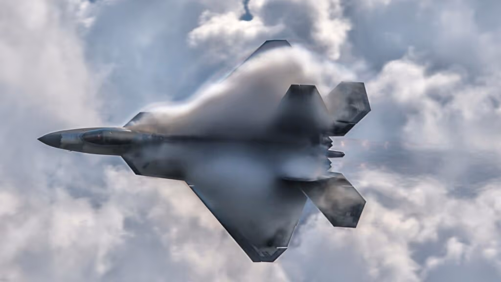 O que realmente faz um caça ser considerado de 5ª geração