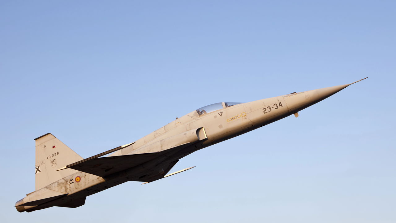 Espanha está prestes a adquirir 45 novos caças em acordo de 3,68 bilhões de Euros