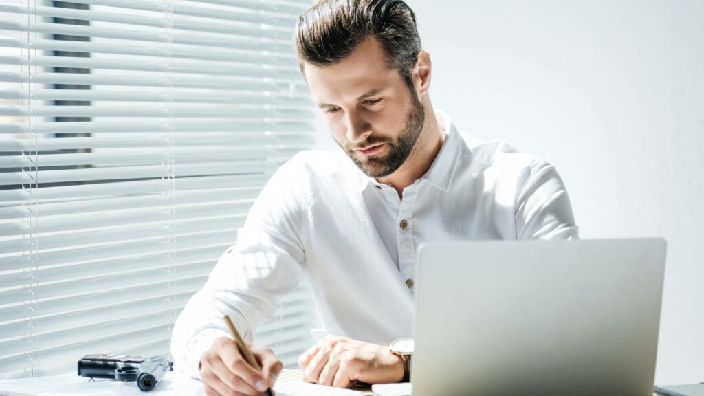 Determinação - Créditos: depositphotos.com / Y-Boychenko