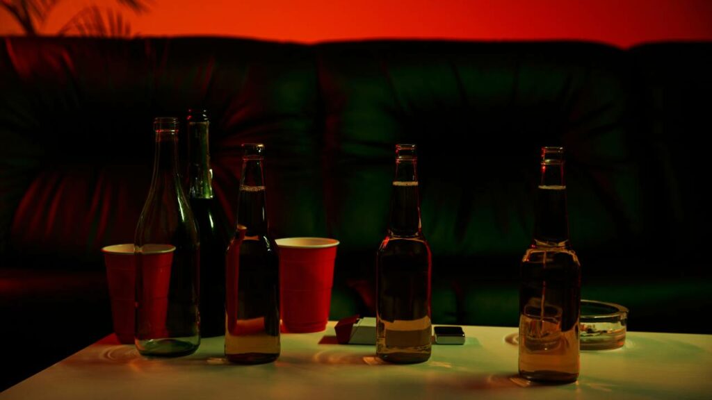 Operação em Santo André prende cinco pessoas por adulteração de bebidas