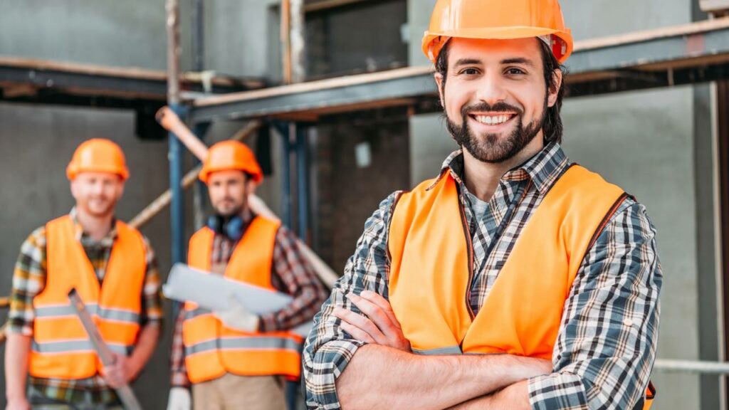 Pedreiros - Créditos: depositphotos.com / AllaSerebrina