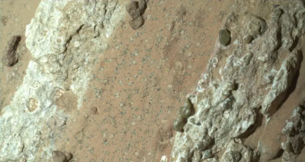 Nova amostra marciana da NASA levanta suspeita de vida no planeta vermelho - Créditos: Reprodução/Nasa/JPL-Caltech/MSSS