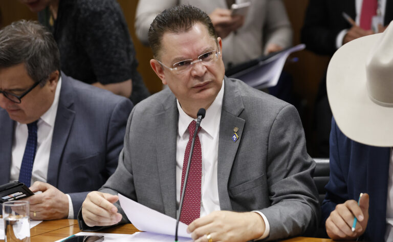 Líder do PL pede convocação de diretor da PF para explicar troca de delegado