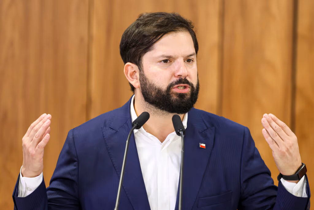 Boric condena ataque do Hamas a Israel “sem poréns”