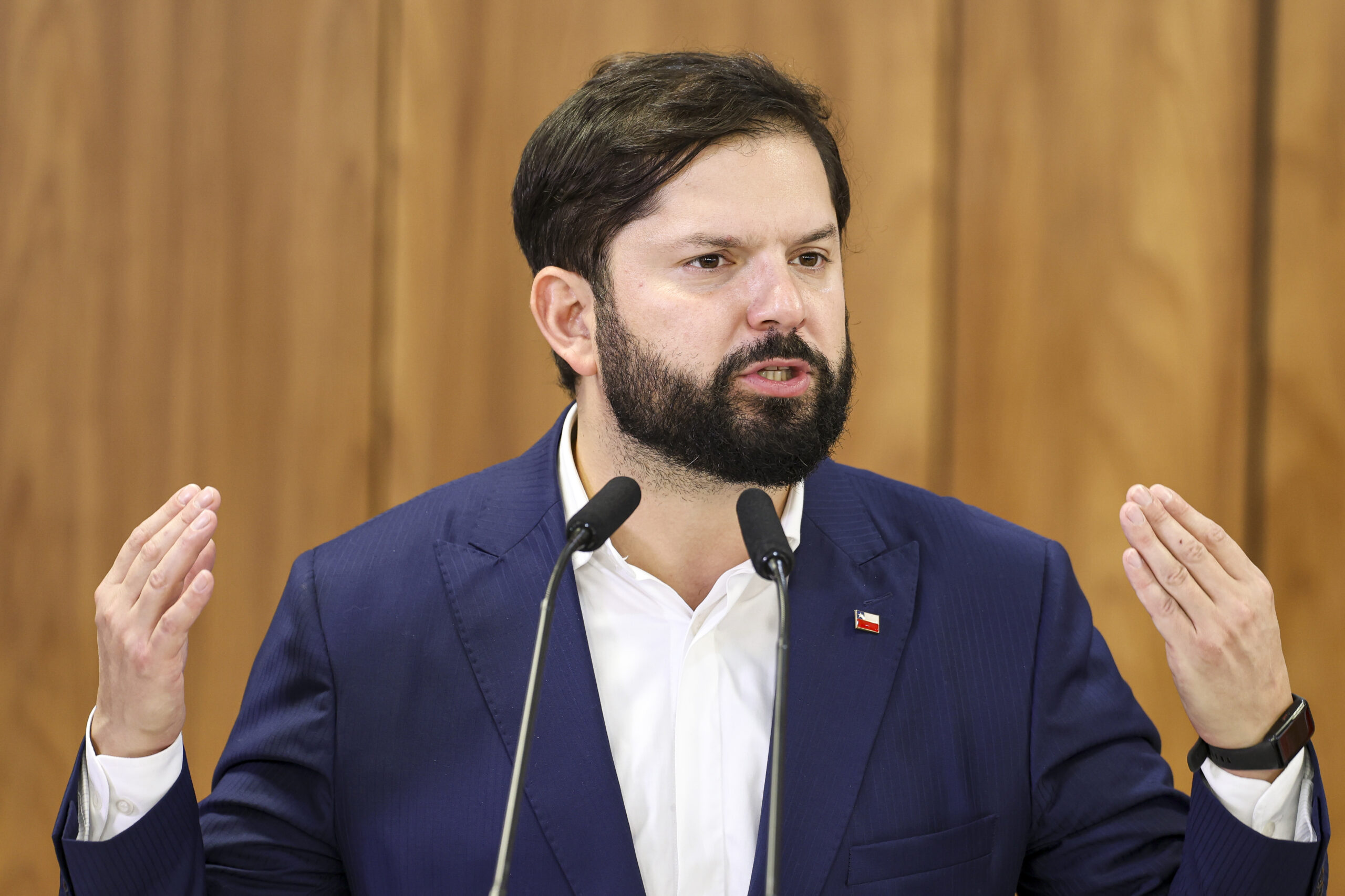 Boric condena ação militar dos EUA na Venezuela